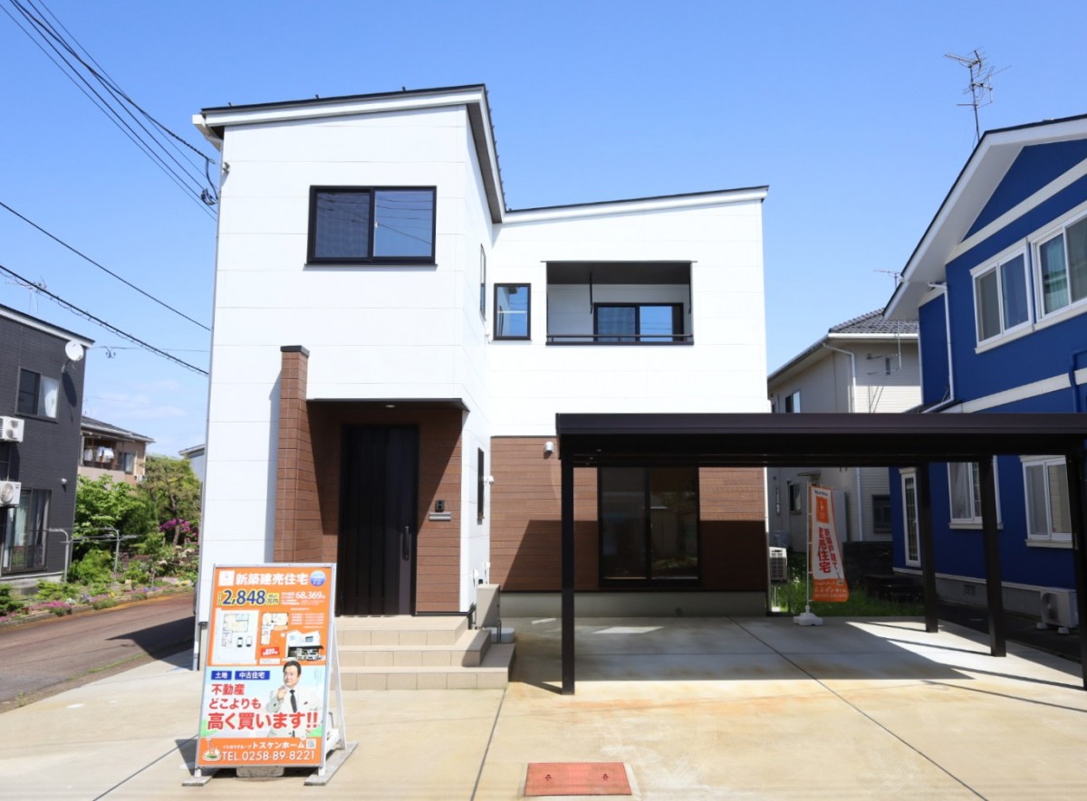 電話・WEBからお問い合わせください　長岡市左近町　一戸建て住宅　